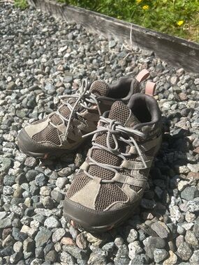 Merrell Womens Waterproof Hiking Sneakers